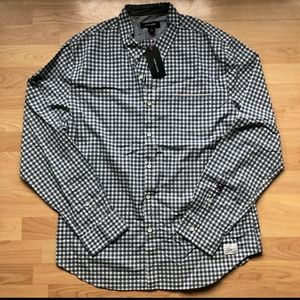 plaid long sleeve buttondown shirt